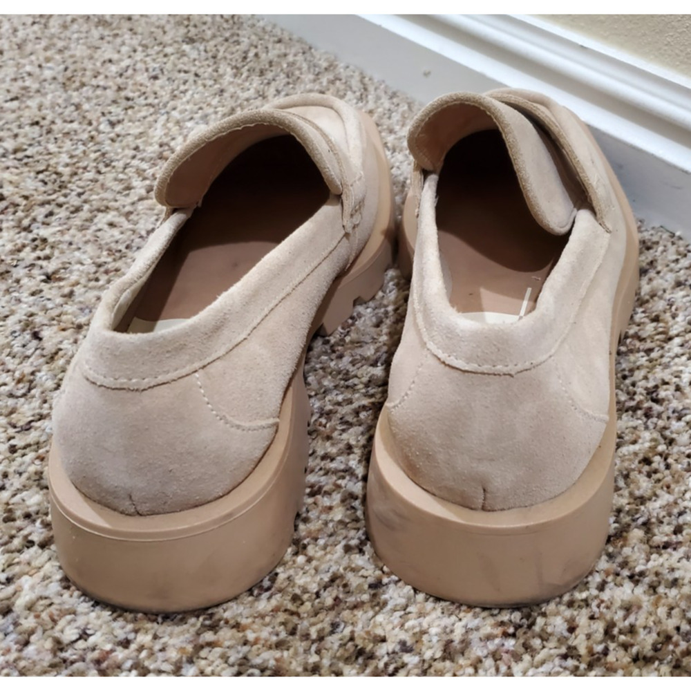 Dolce Vita Suede Lug Sole Loafers Size 9.5 Beige Tan Chunky Platform Shoes - Picture 2 of 7